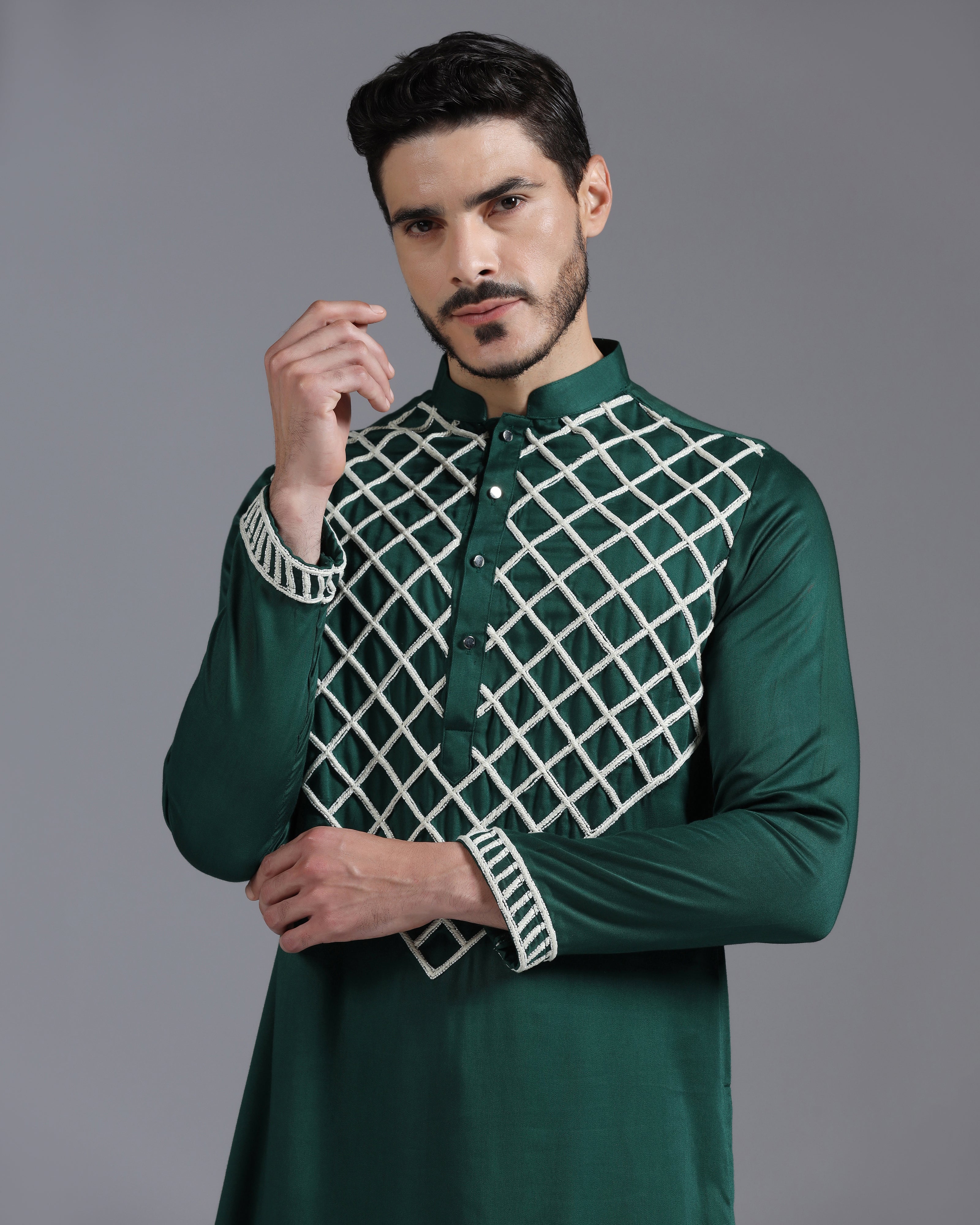 Emerald Green Kurta Set with Hand Embroidered Ivory Cutdana Detailing