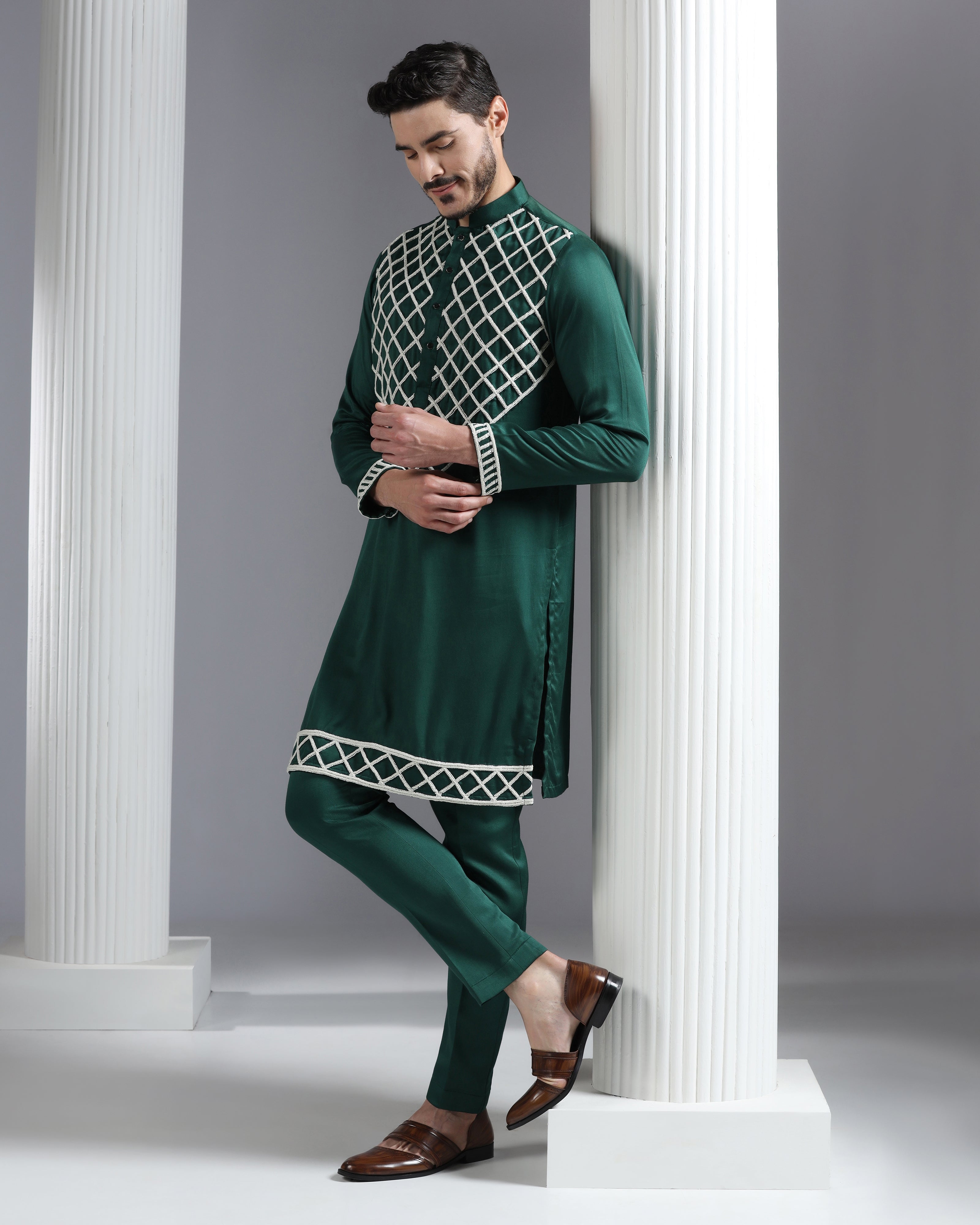 Emerald Green Kurta Set with Hand Embroidered Ivory Cutdana Detailing