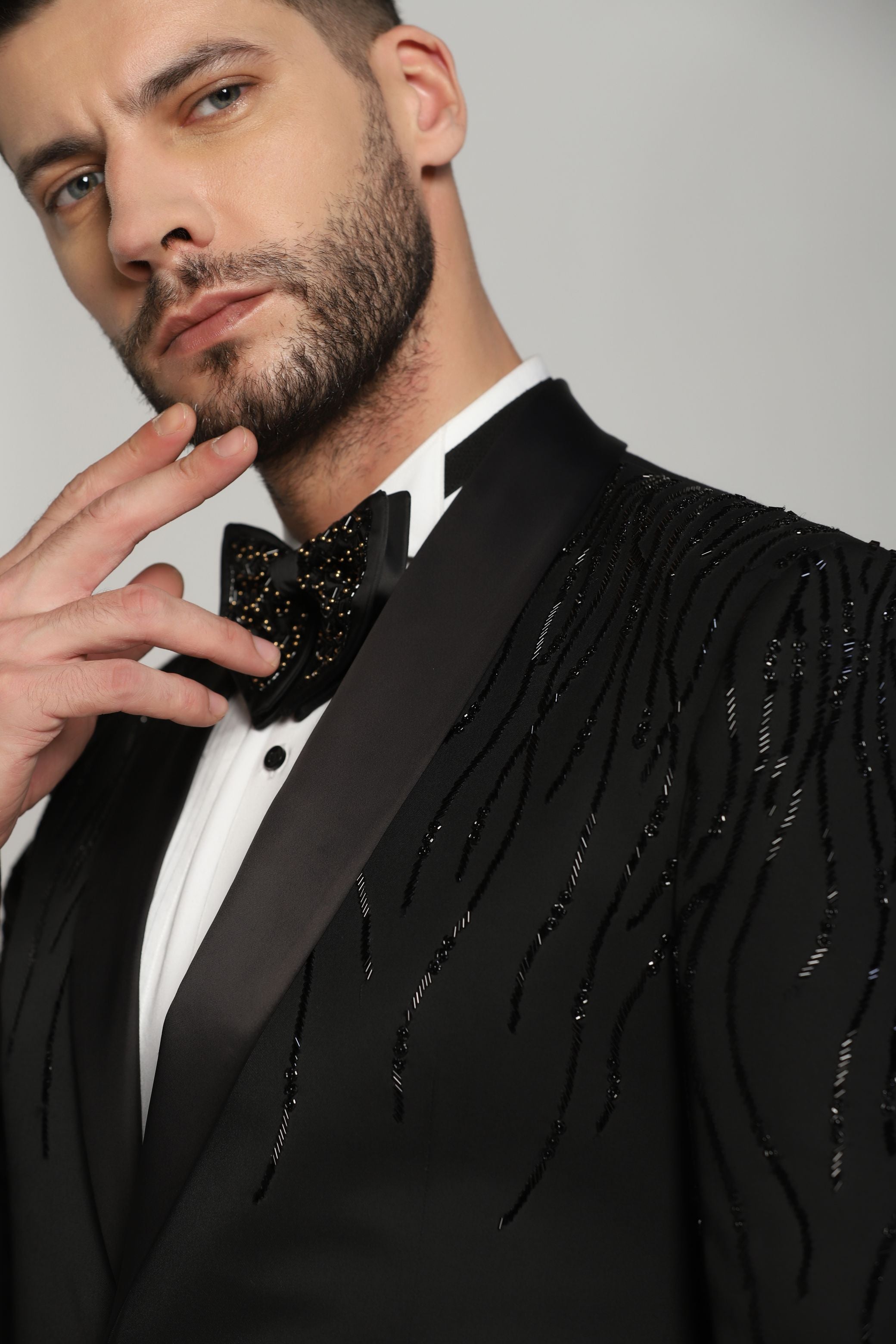 Noir Dazzle Embroidered Tuxedo : Black Elegance Redefined: Cutdaana Embroidery Adorned Tuxedo