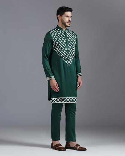 Emerald Green Kurta Set with Hand Embroidered Ivory Cutdana Detailing