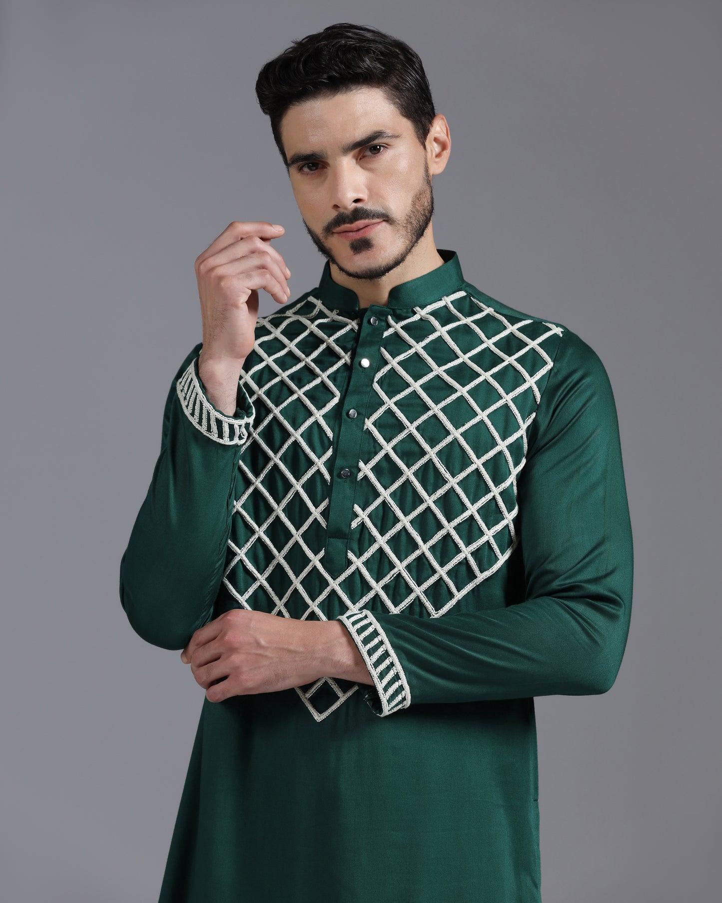 Emerald Green Kurta Set with Hand Embroidered Ivory Cutdana Detailing