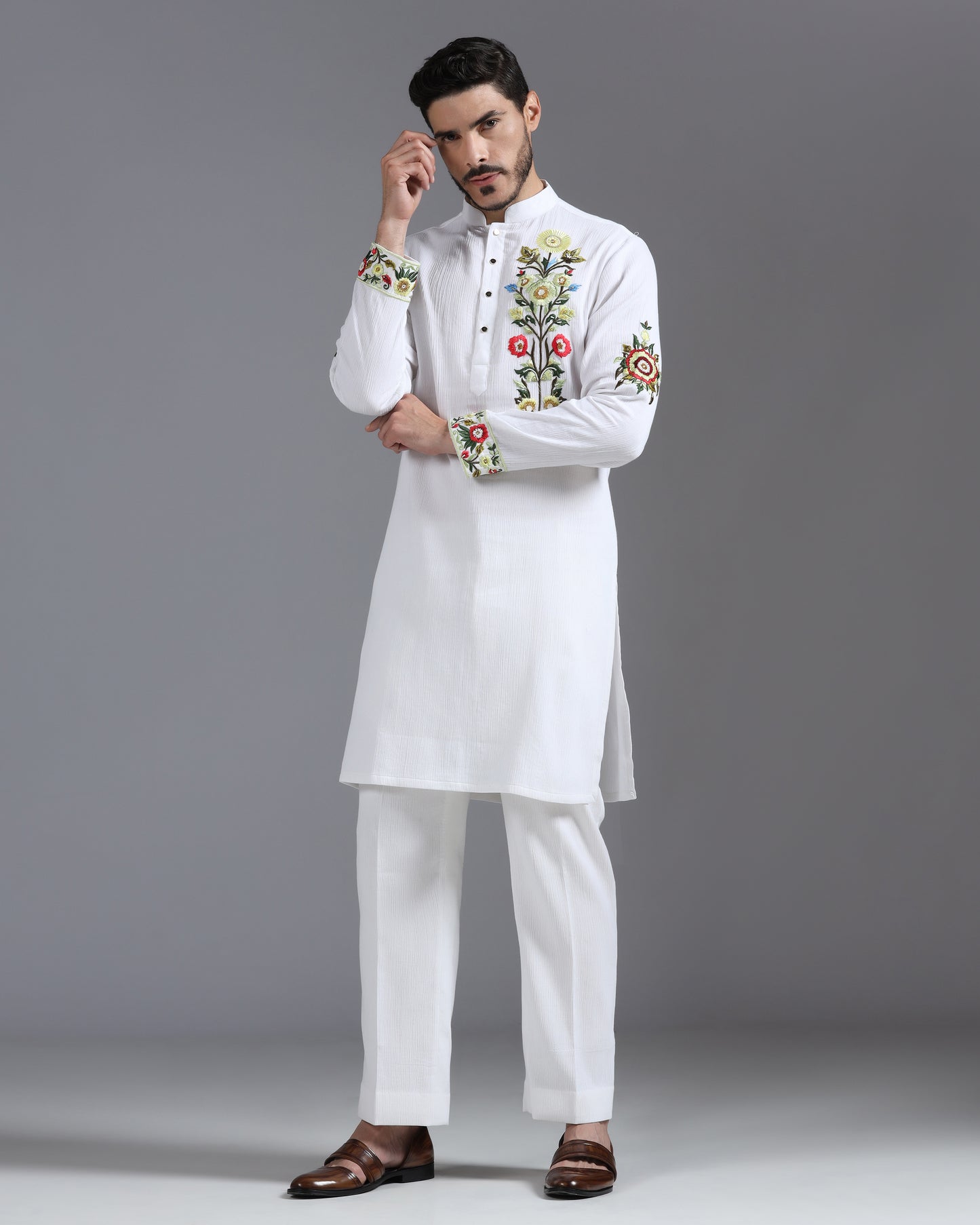 White Garden Bloom Kurta in Crinkle Cotton