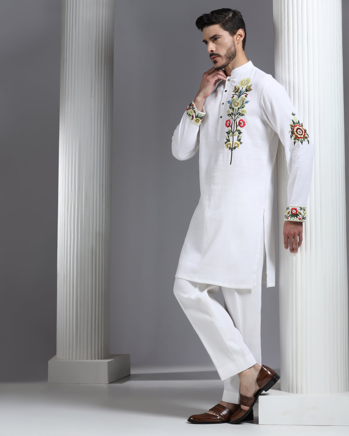 White Garden Bloom Kurta in Crinkle Cotton