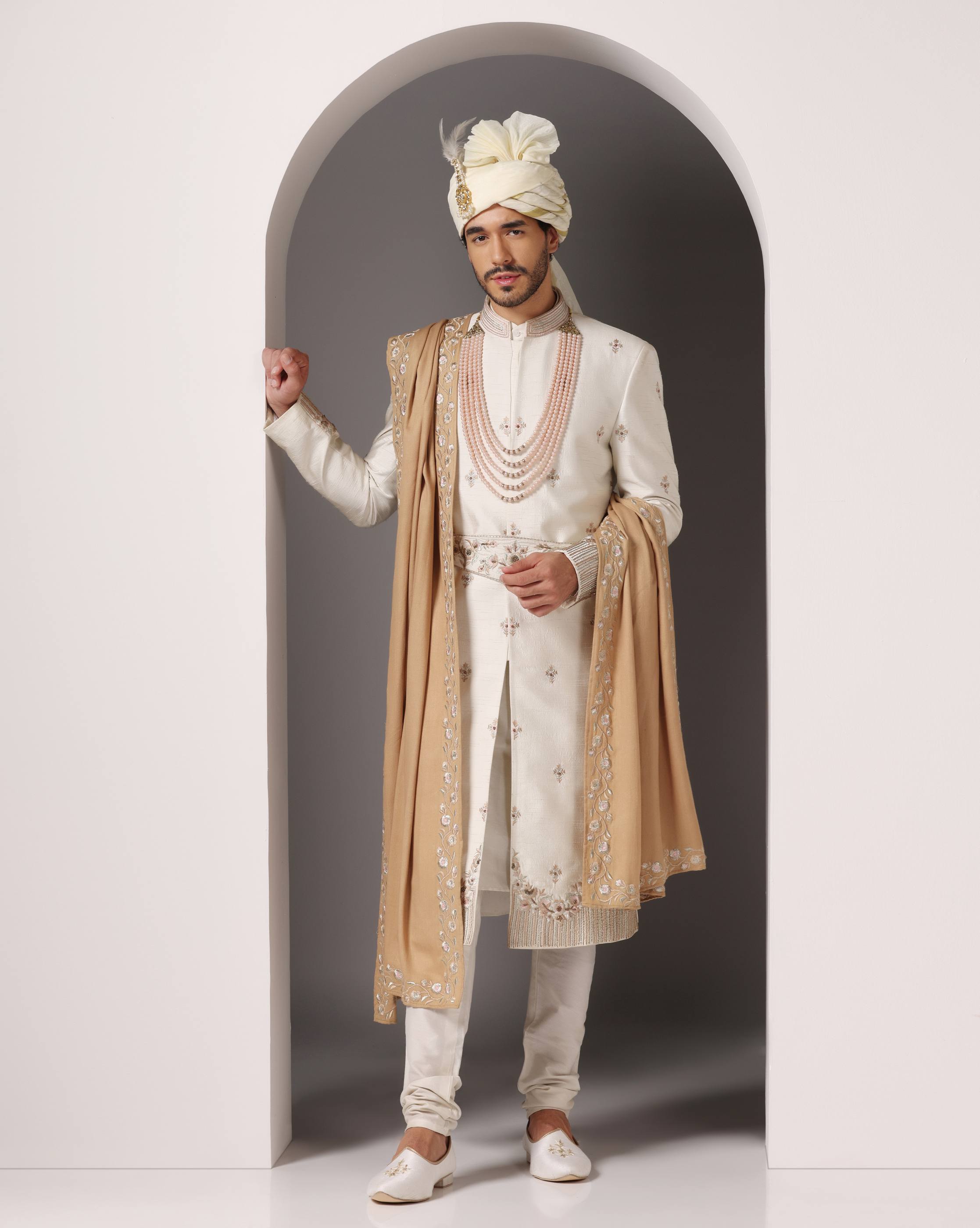 Ivory Opulence Dabka and Zari Embroidery Sherwani Set