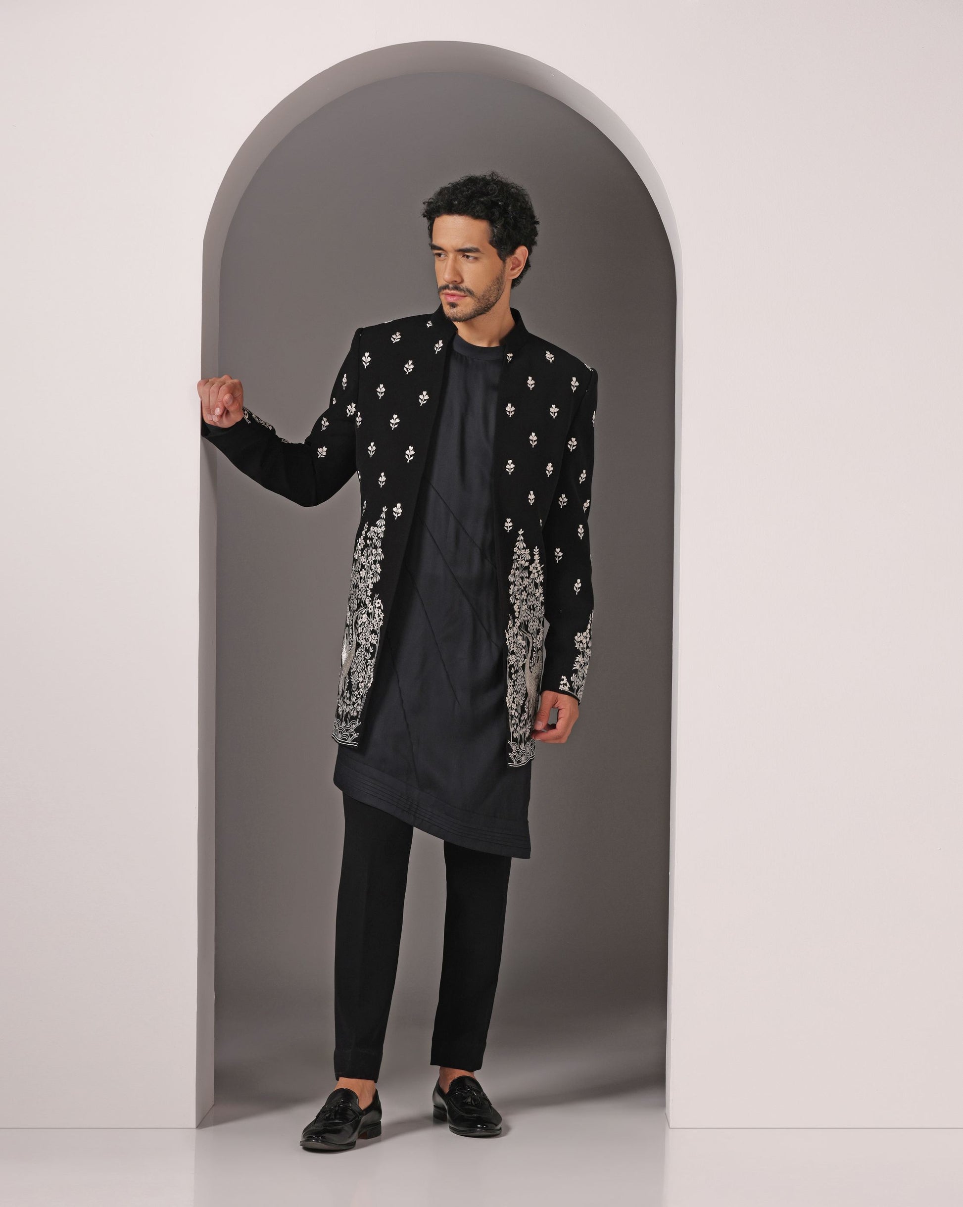 Black Indo-Western with white machine embroidery | Bhavya Bhasin Couture