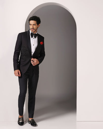 Mountain Palace Tuxedo: Summit Elegance: Mountain Palace Tuxedo for the Modern Gentleman