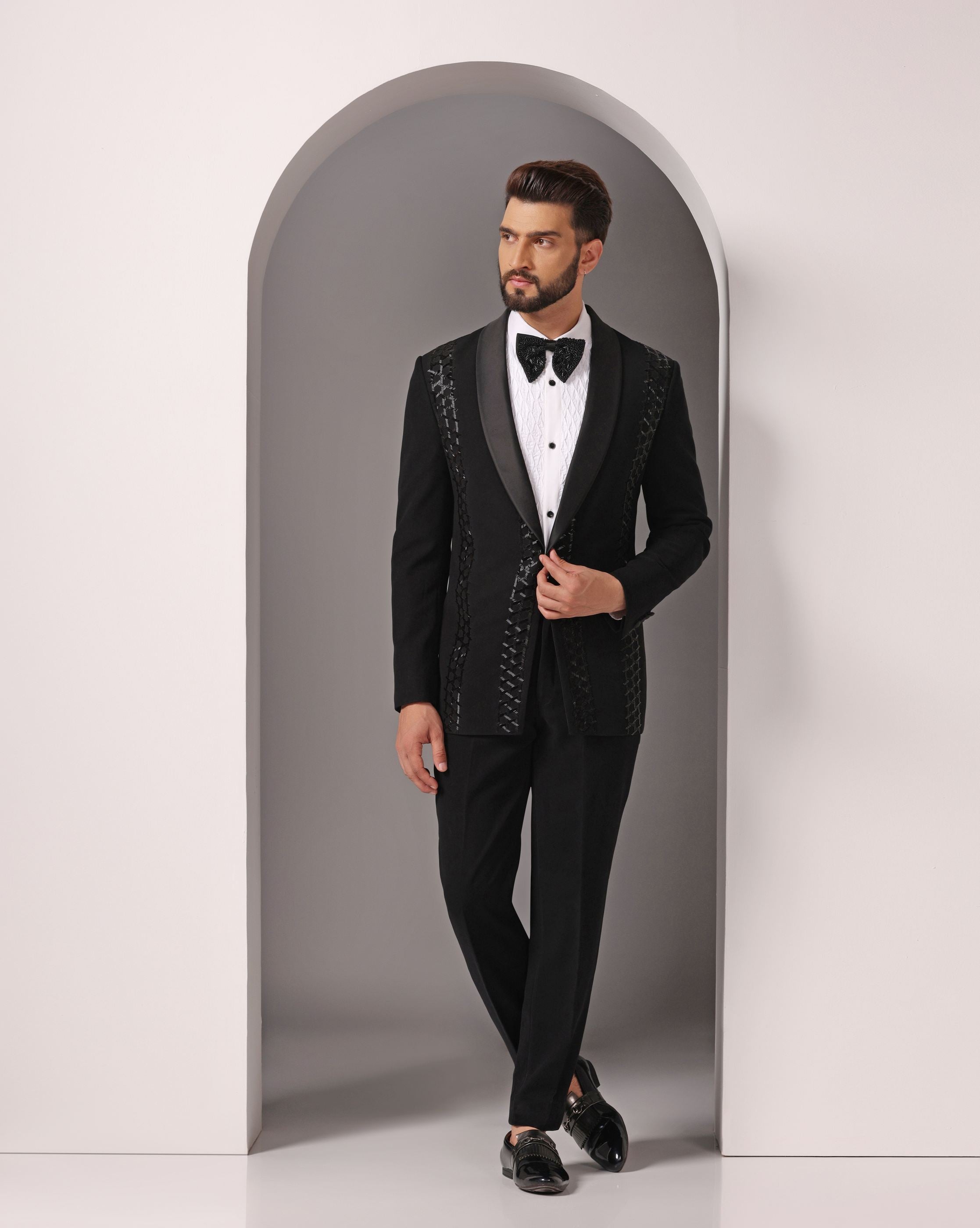 Hexagonal Elegance: Black Cutdaana Hand-Embroidered Tuxedo