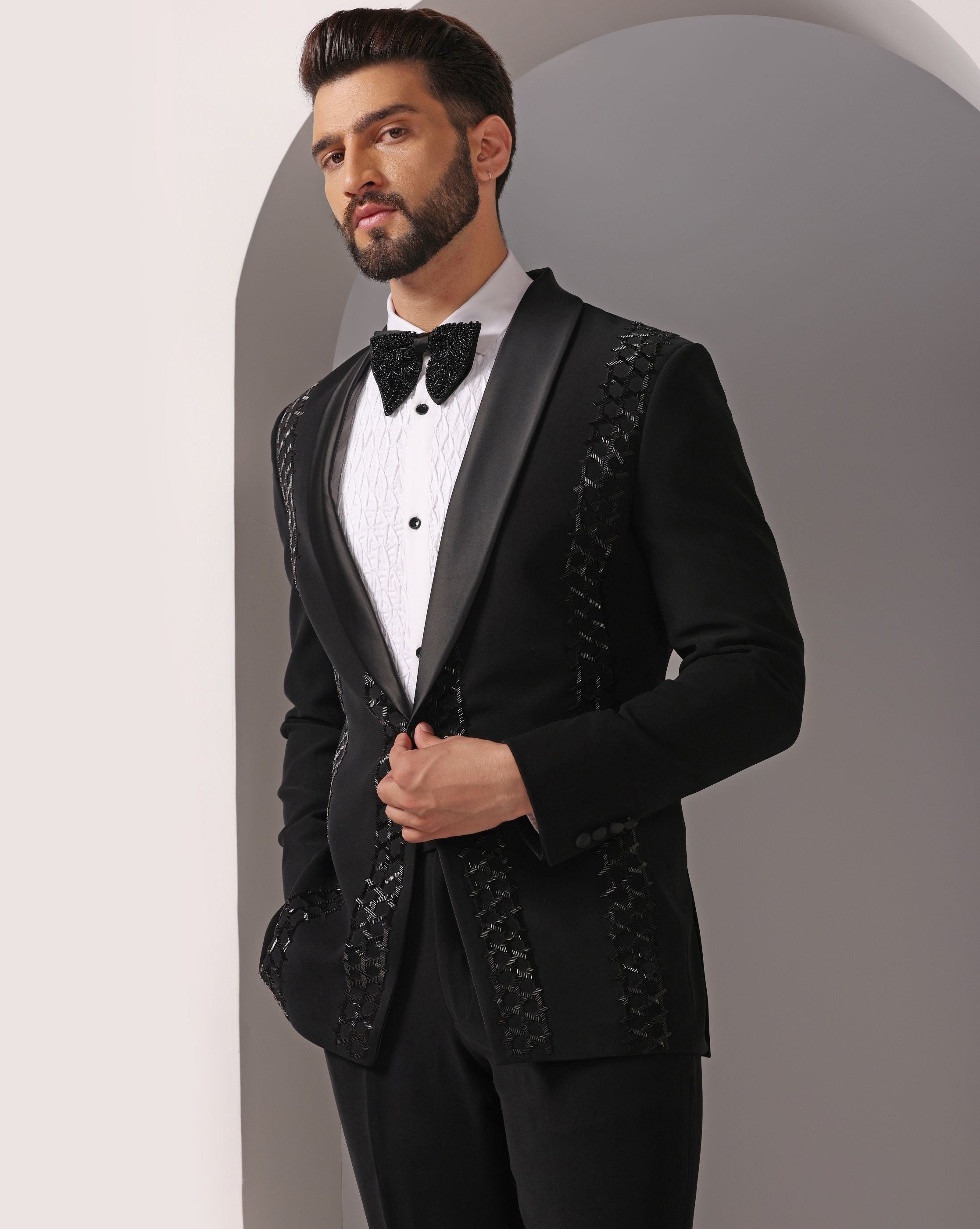 Hexagonal Elegance: Black Cutdaana Hand-Embroidered Tuxedo