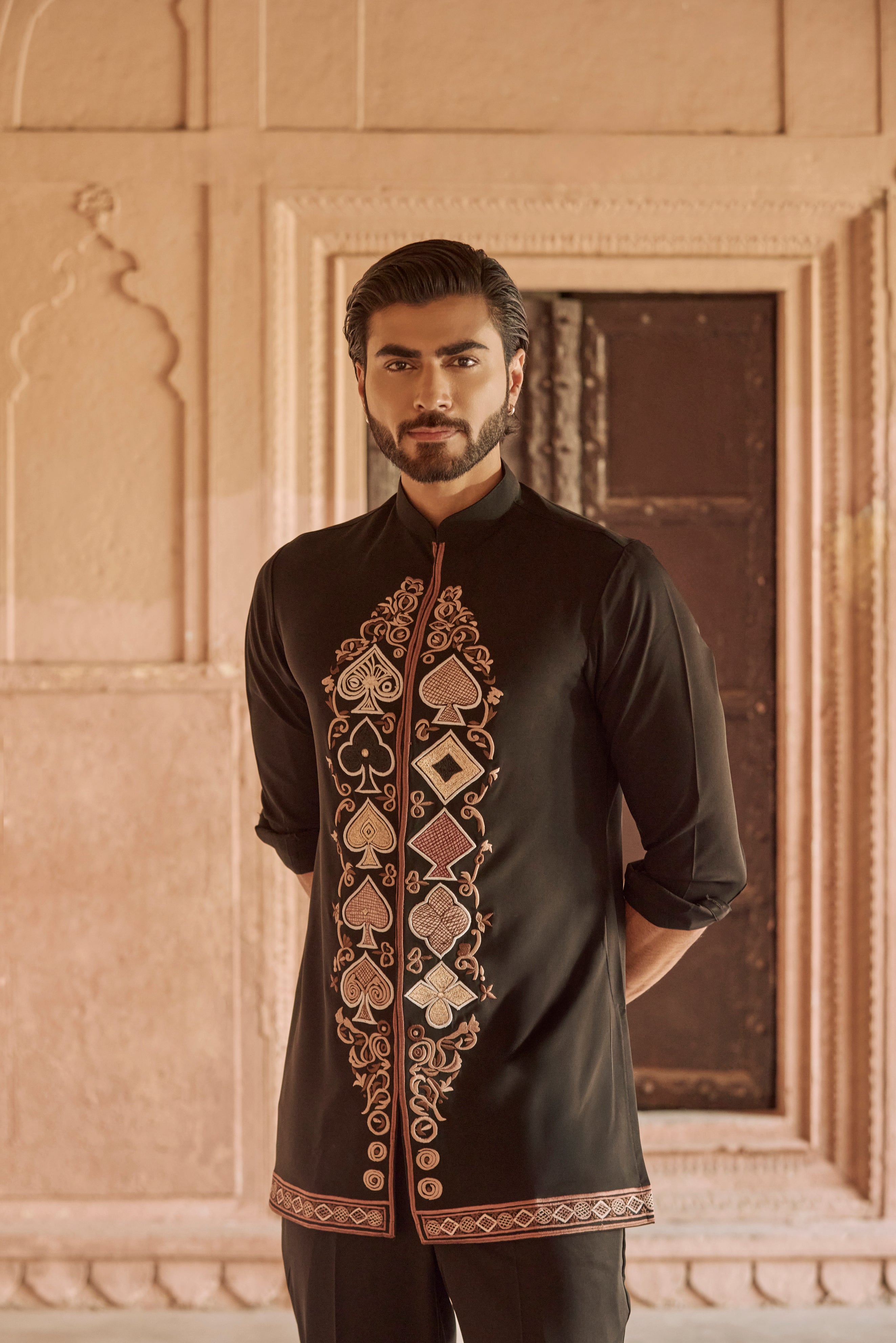 Raas “Manoranjan Sutra” Black Short Kurta