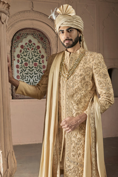 Raas “Svarna Leher” Gold 3D Sherwani