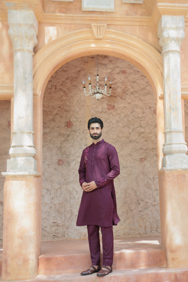 Wine Kurta with Embroidery Detailing