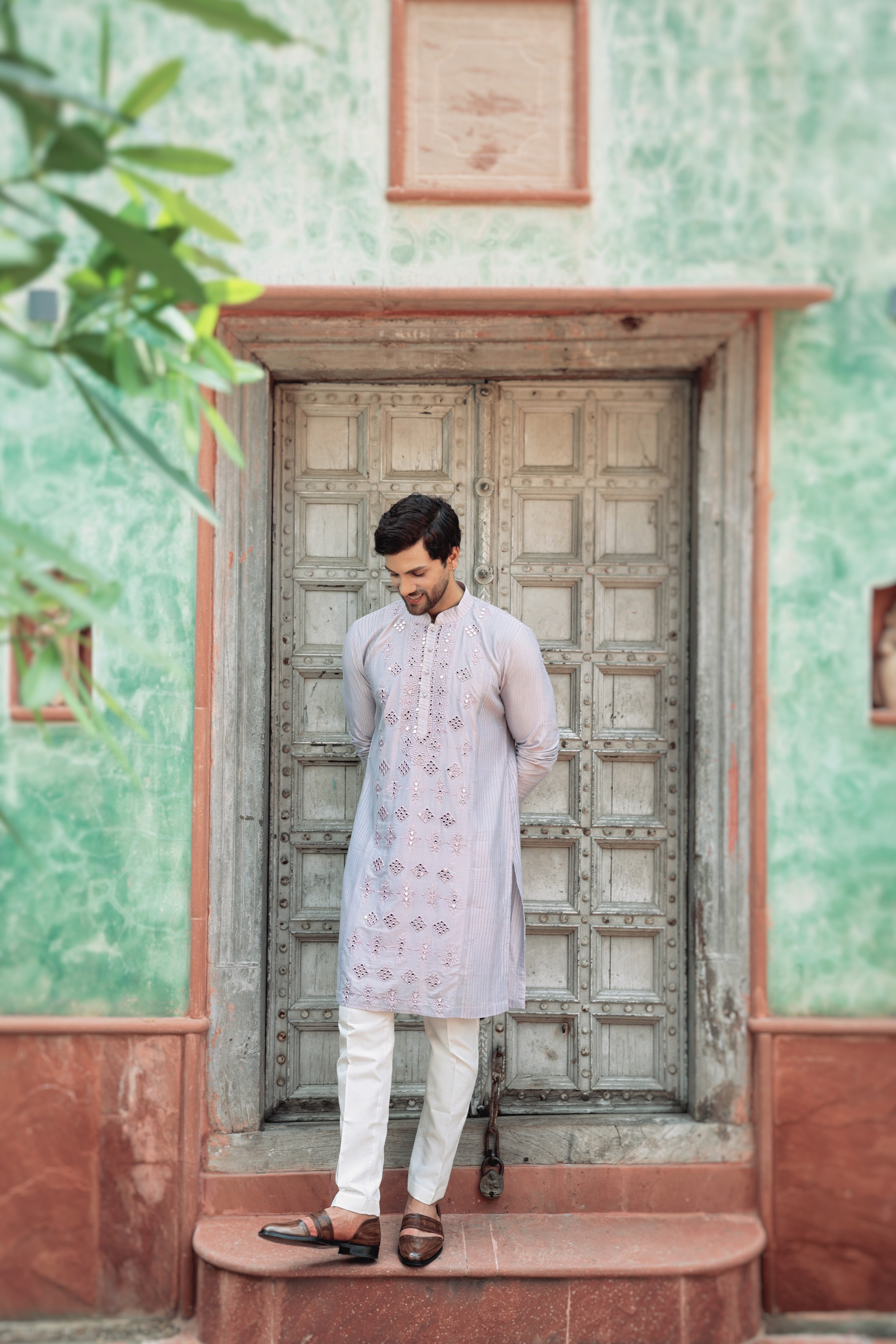 Lavender Kurta with Mirror and Thread Embroidery