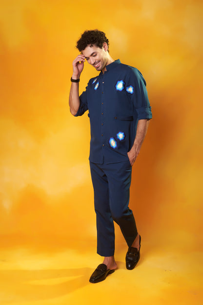 Neel Vayan teal embroidered crepe co-ord set – alternate view 2