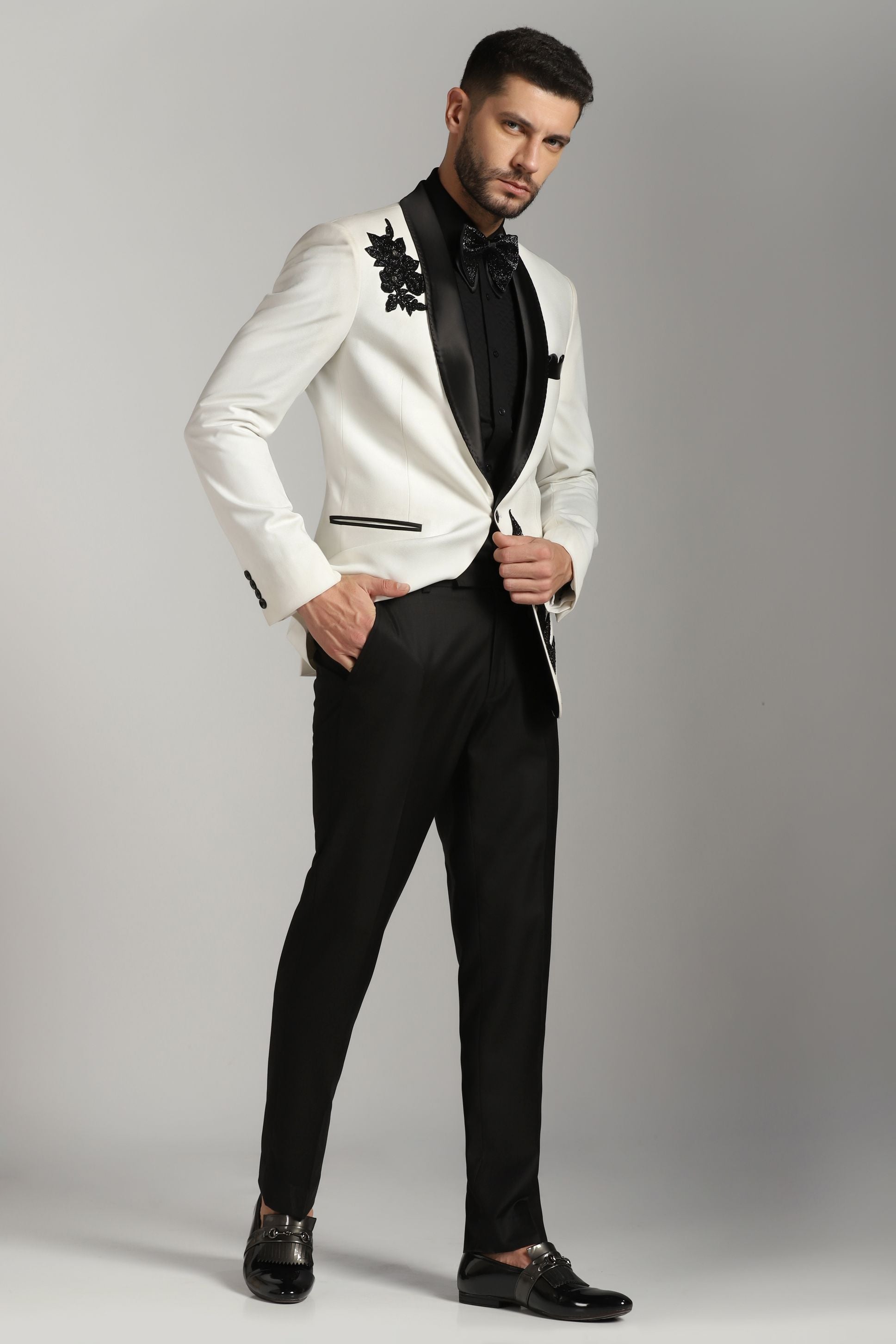 Ivory Whisper Embellished Suit : Elegance in Ivory: A Whisper of Distinctive Embellishments