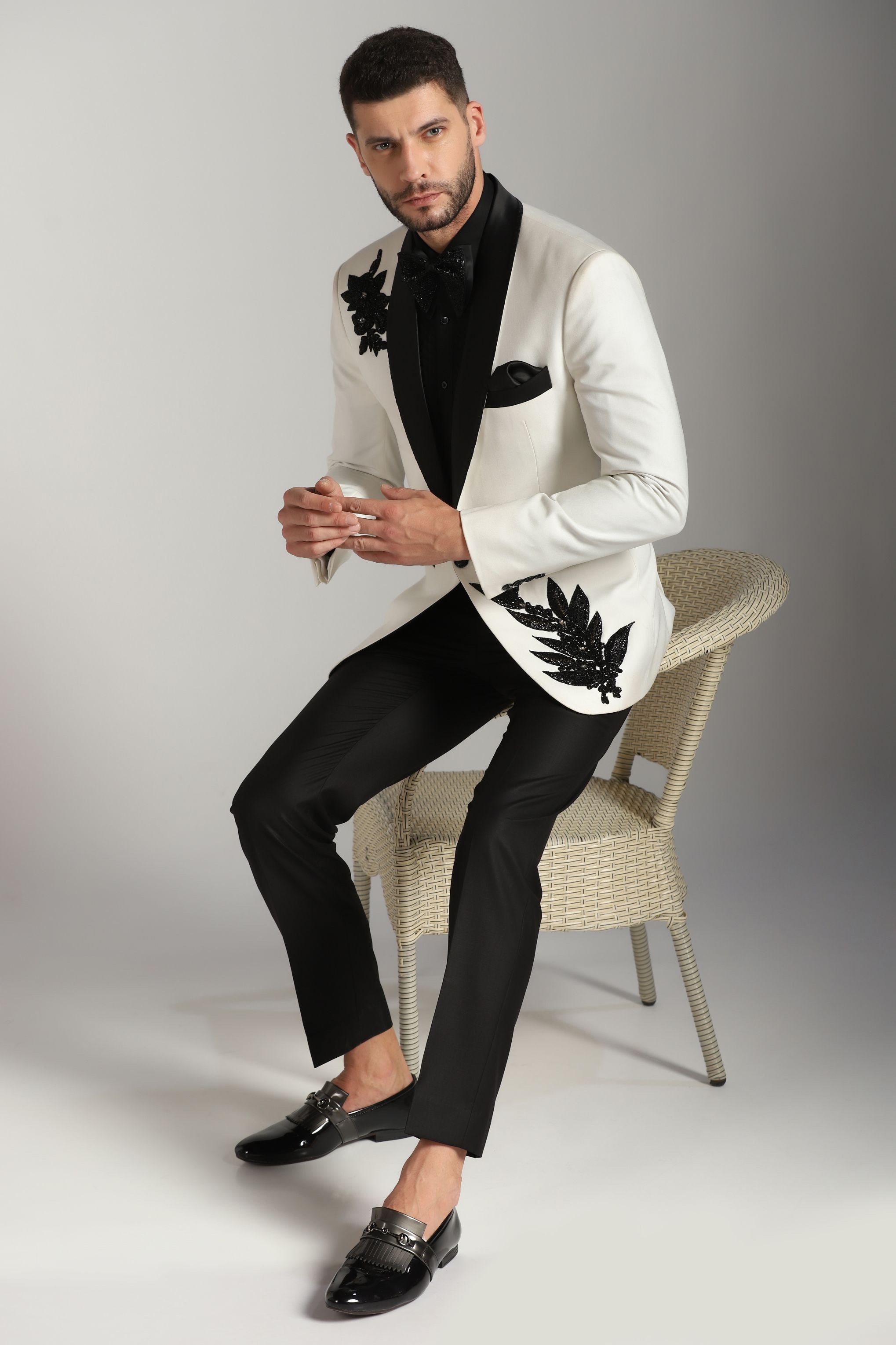 Ivory Whisper Embellished Suit : Elegance in Ivory: A Whisper of Distinctive Embellishments