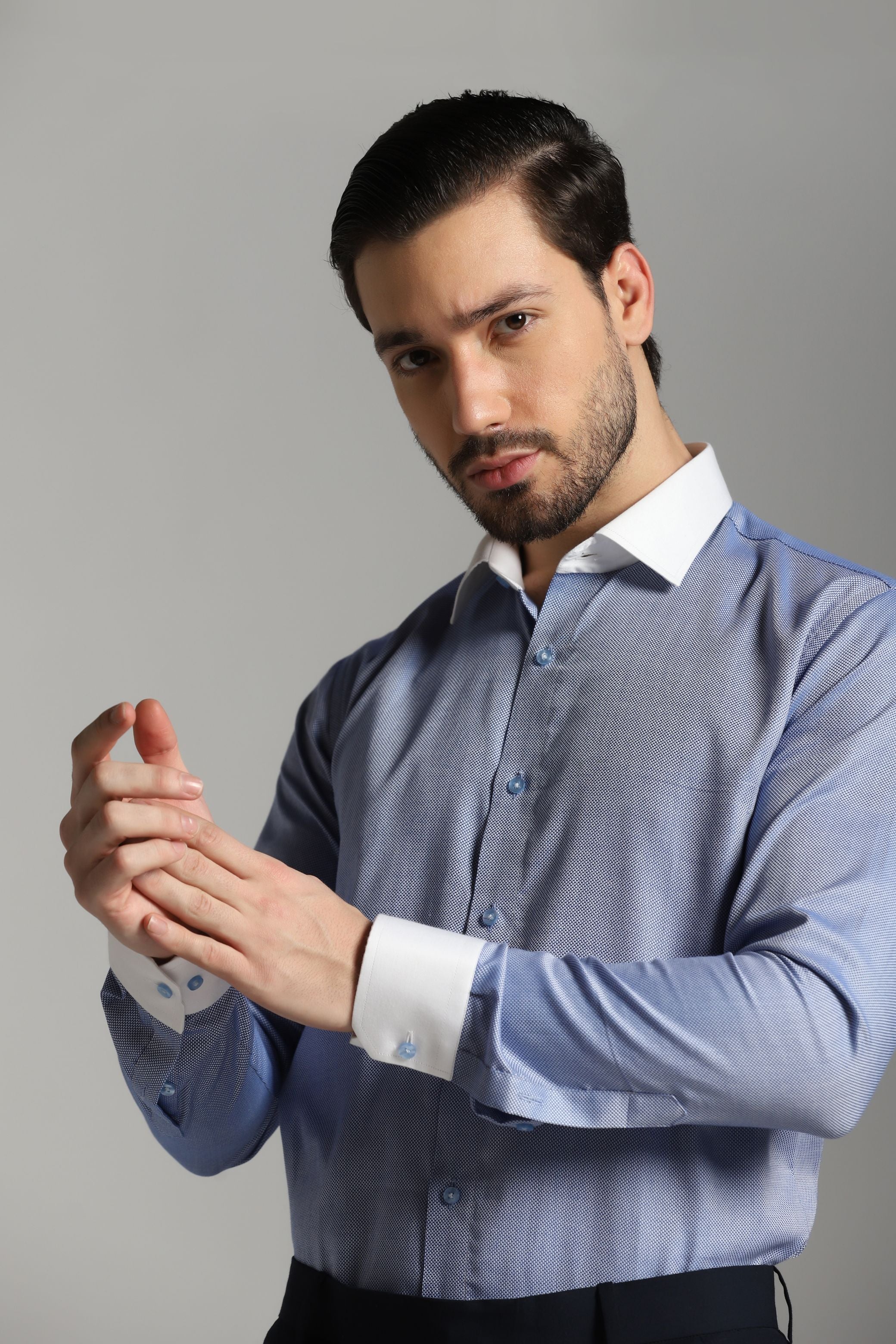 Ocean Elegance: Blue Textured Shirt with Crisp White Collar