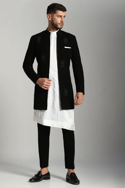 Black embroidered open Indo-Western with pintuck kurta | Bhavya Bhasin Couture