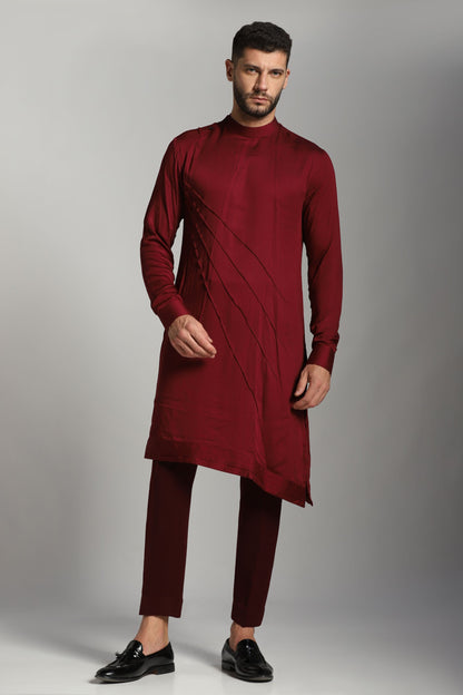 Burgundy pintuck kurta set front detail | Bhavya Bhasin Couture